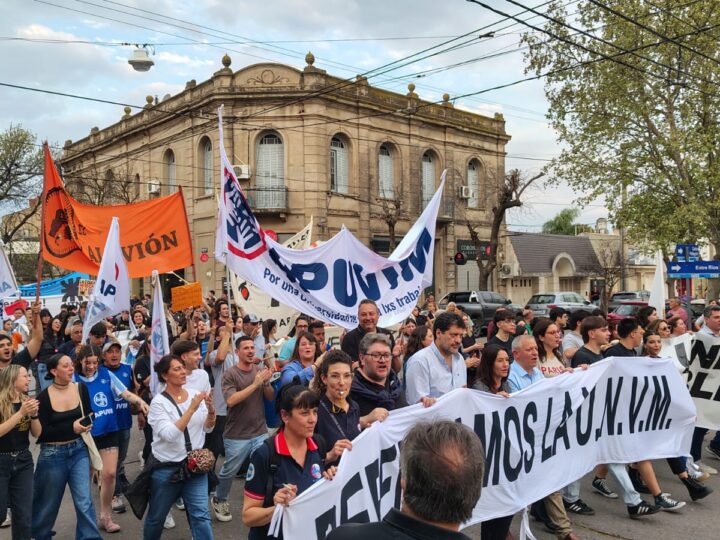 Marchamos en defensa de la Universidad Pública y la Educación